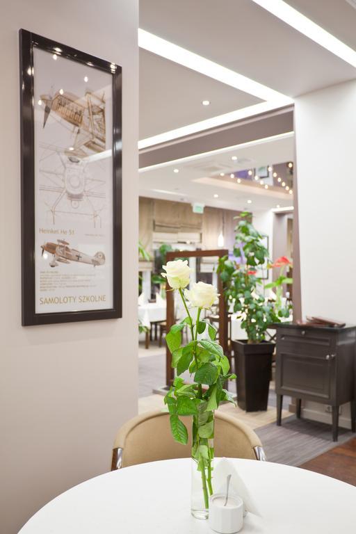 Ikar Hotel 3*